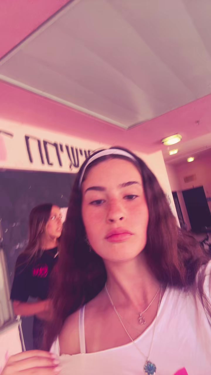 @tzevetparis๐ฅ๐ฅ๐ซ๐ท๐ซ๐ท๐ฉท๐ฉท