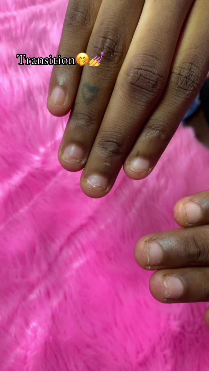 @Lash&nail artist in Ile-ife