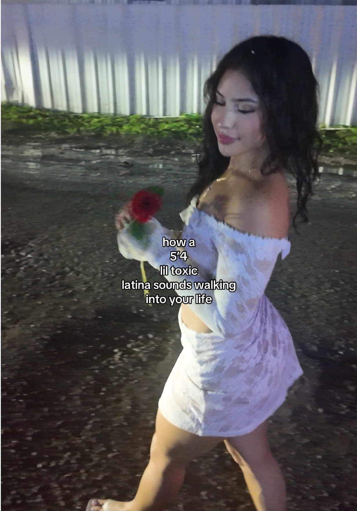 @Anahi