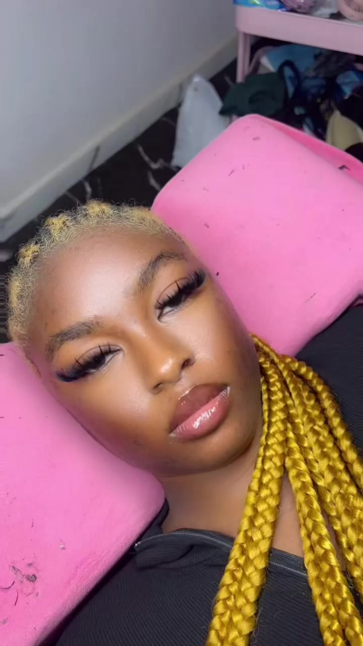@Lash tech in olugbede