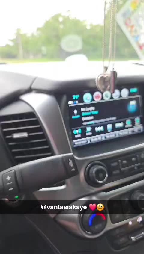 @Andrea Velasco