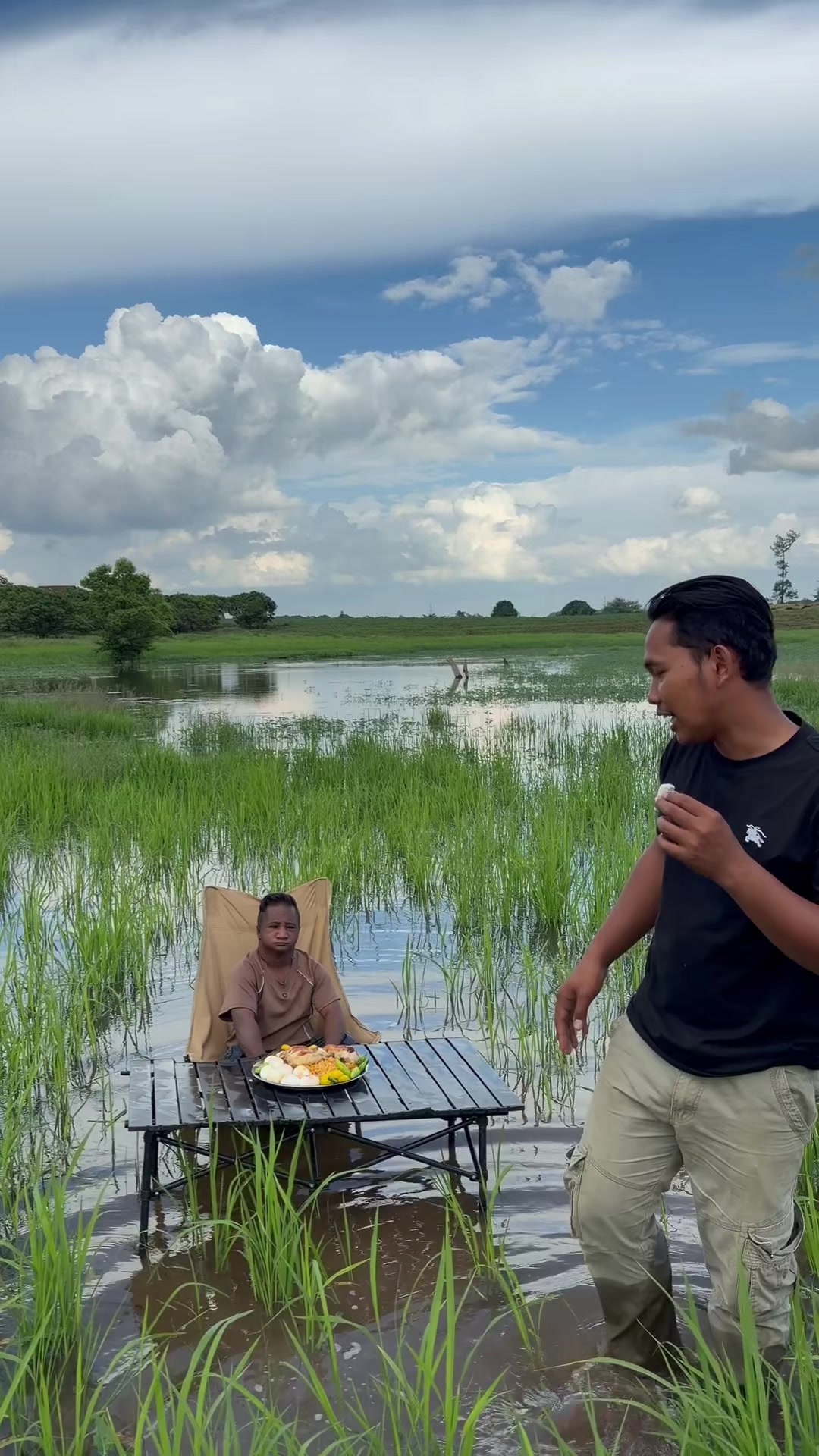 @គ្រូតូច
