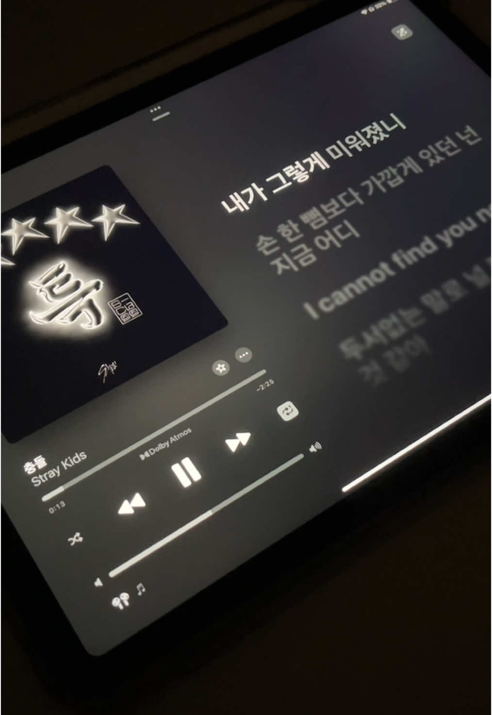 @๐จ๐๐ข๐ฅ๐ก๐