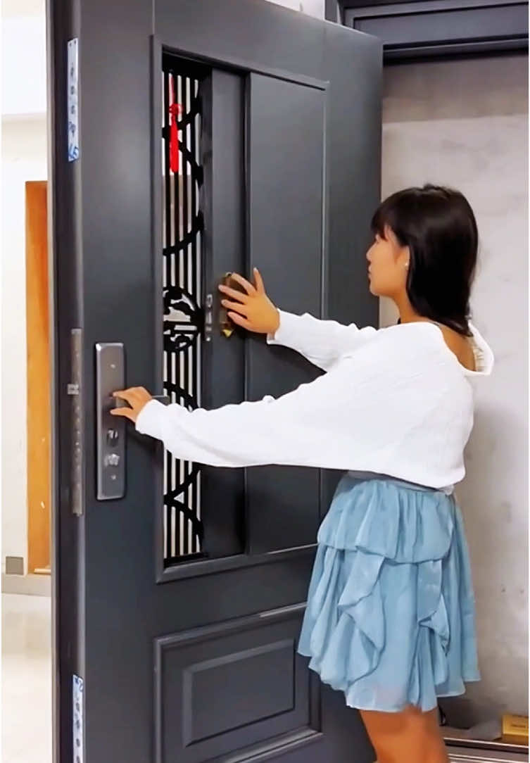 @KEST DOOR