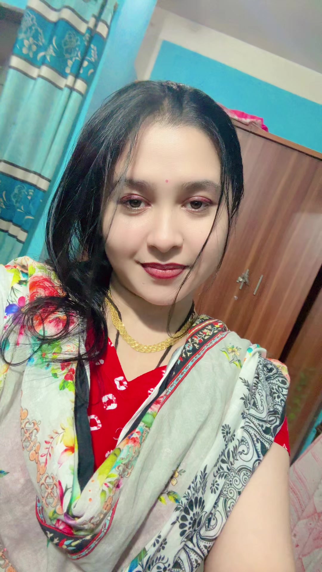 @নূপুর খন্দকার বিউটি পার্লার ✅