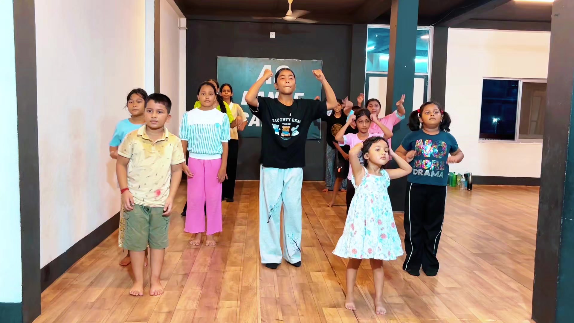 @AS DANCE ACADEMY
