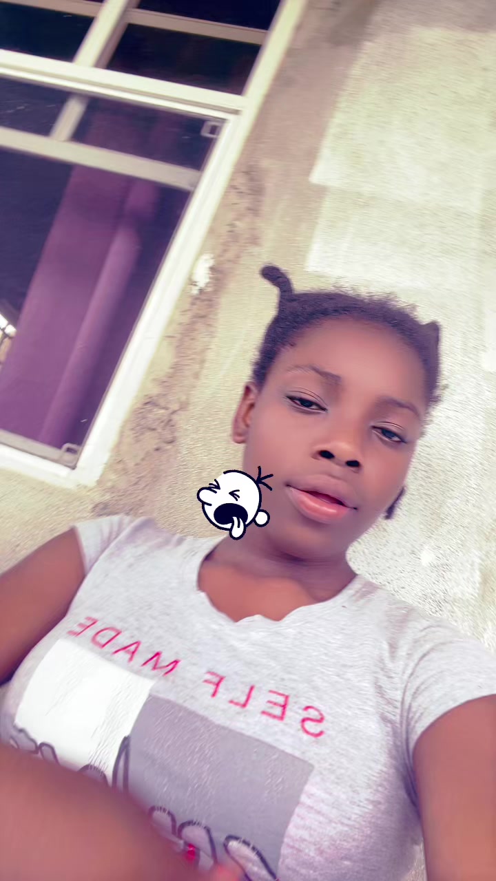 @thatgirl🥰