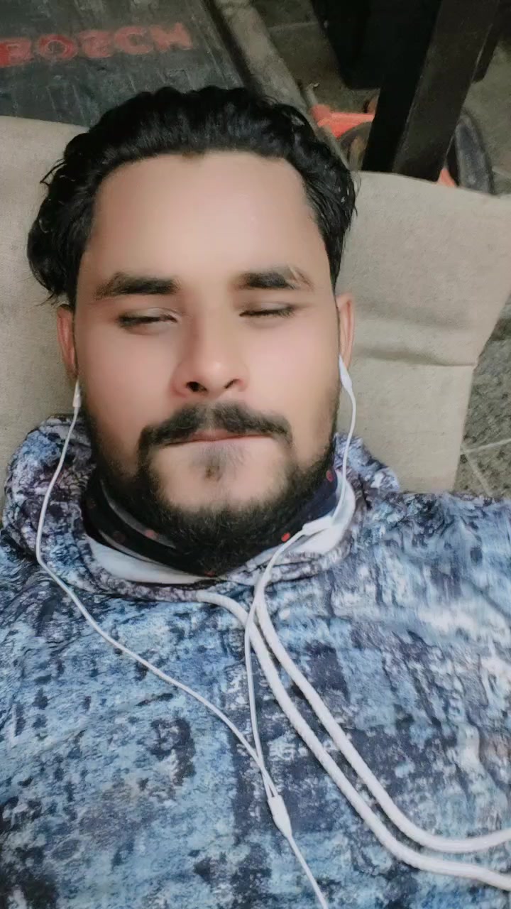 @Amresh yadav1💪🔥🇳🇵🚩🎂✈️💪