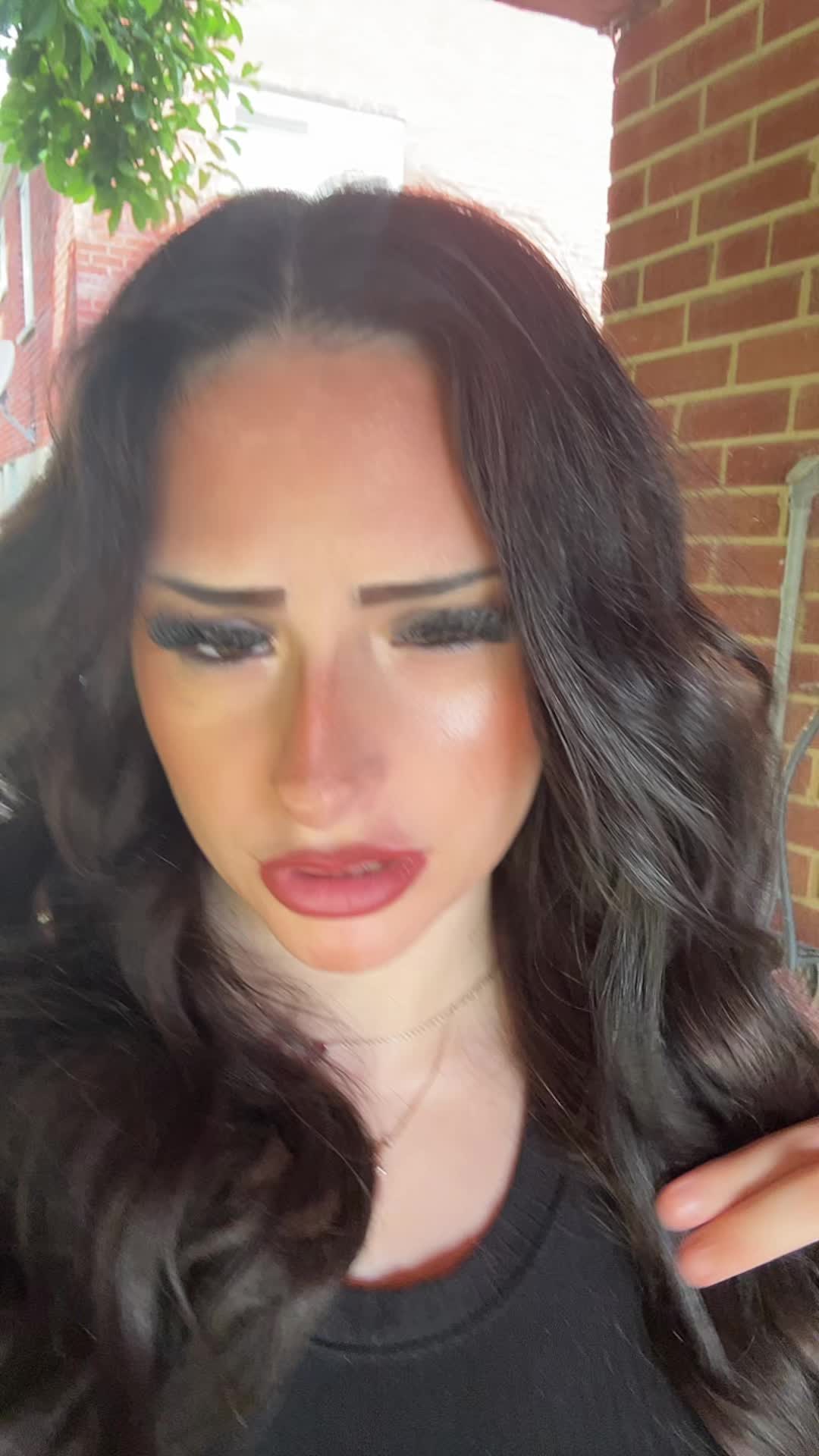 @brunettebunny777