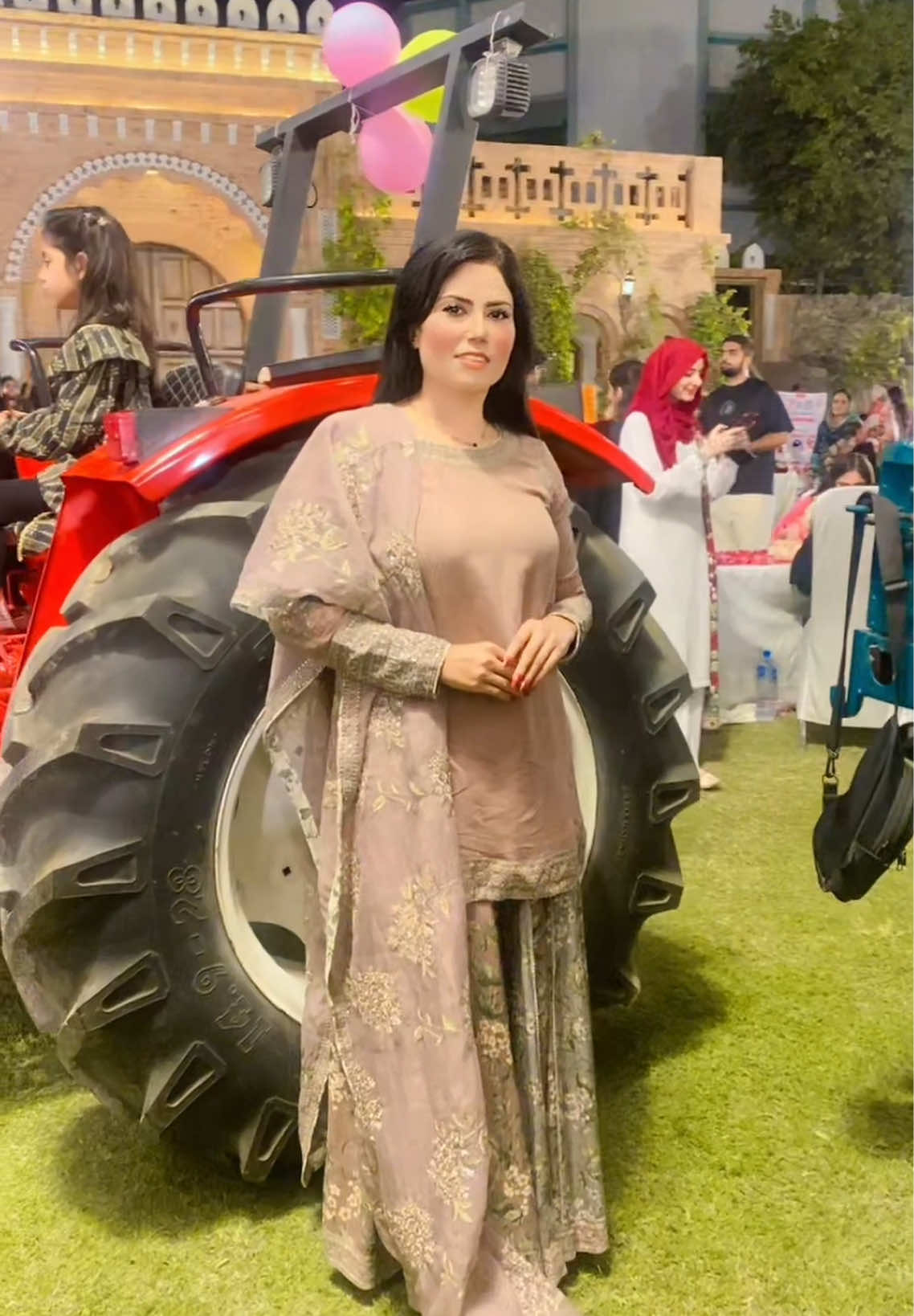 @Hina Bukhari