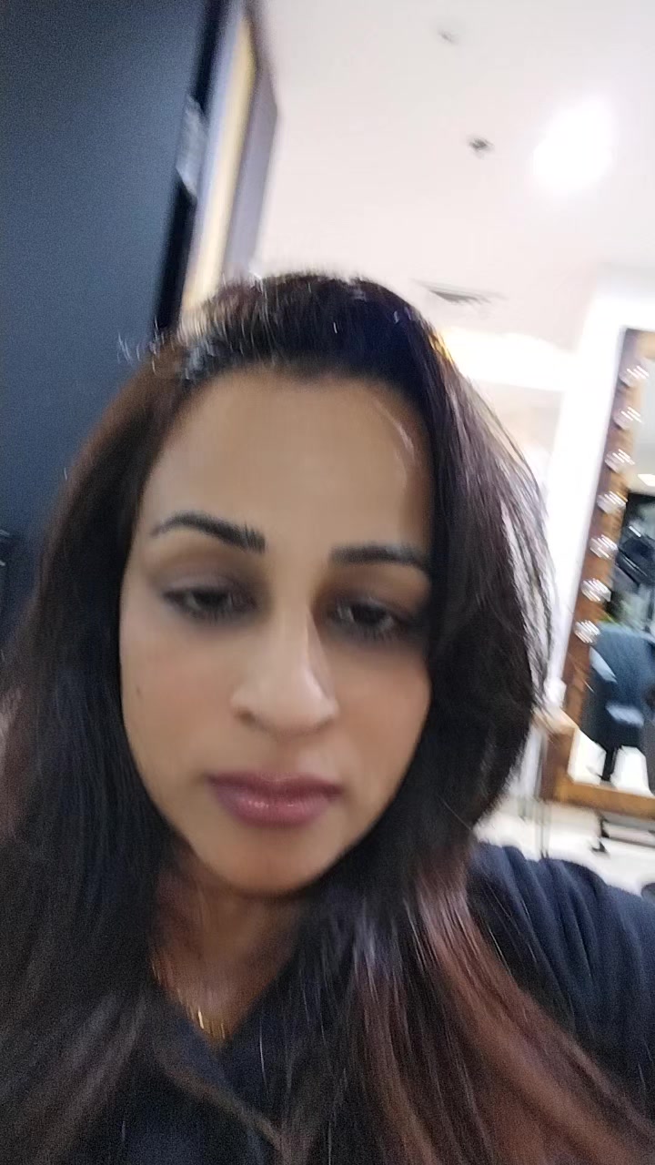 @🇦🇪💄Krish_styles💅🇱🇰