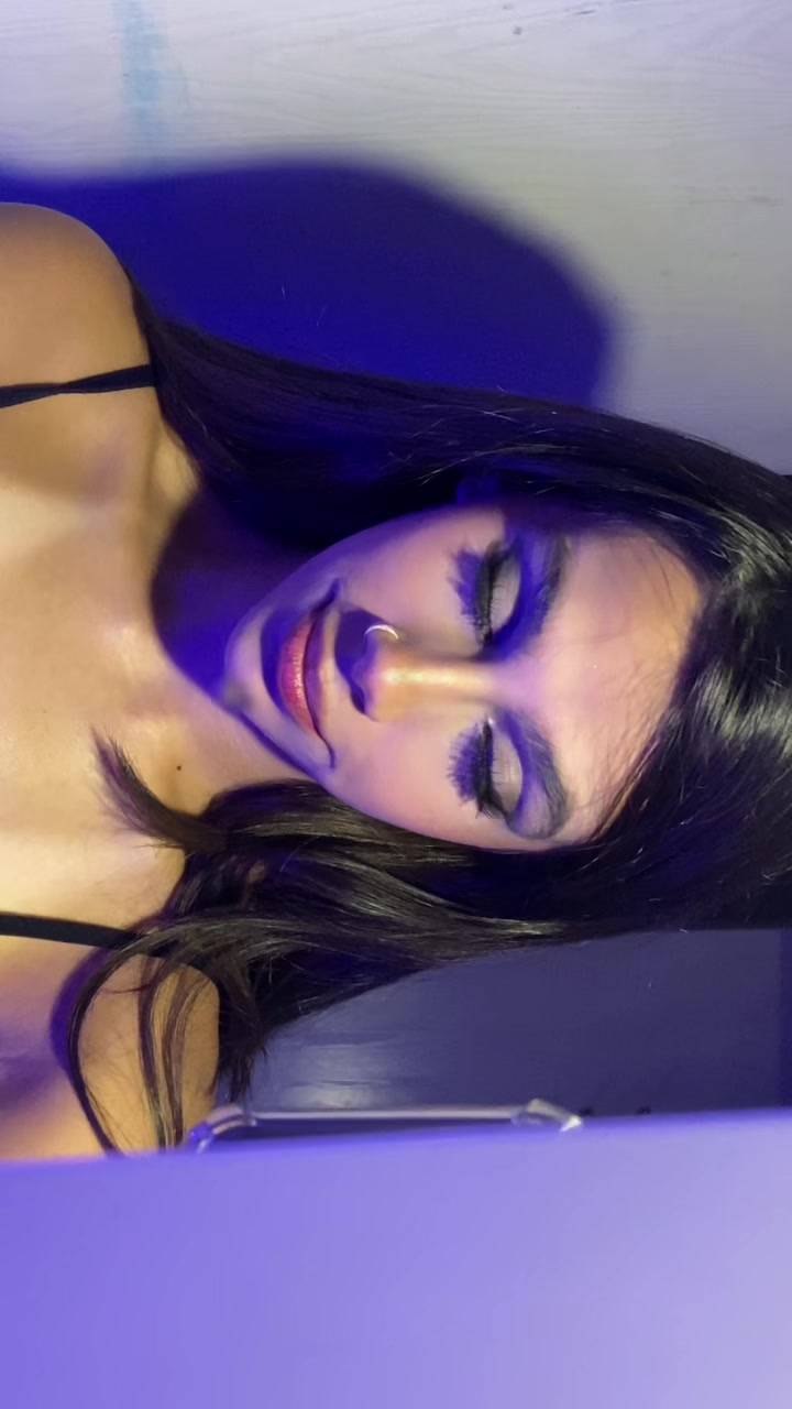 @Niki Ebrahimi