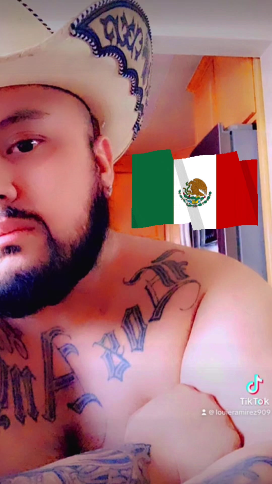 @🇲🇽 KARMA 🇺🇸 18 🤠