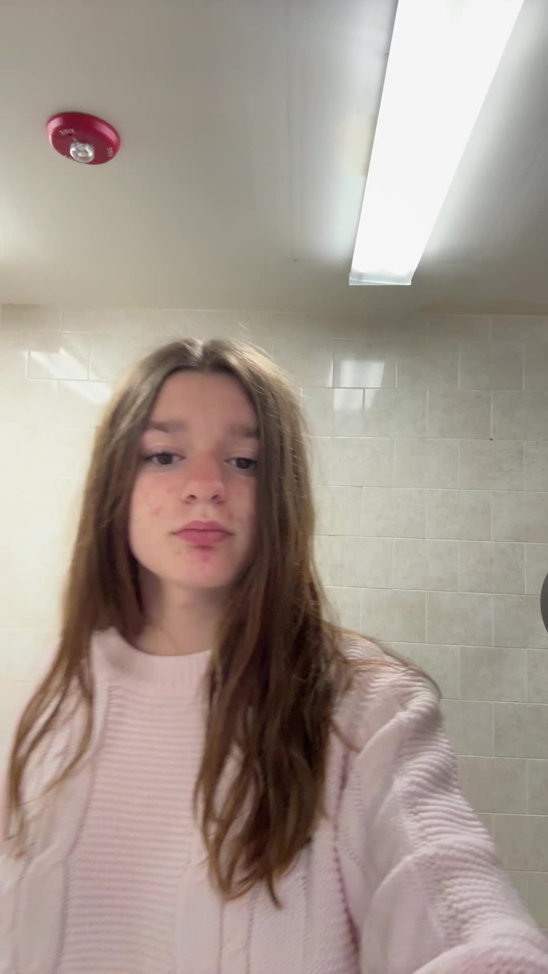 @Bella
