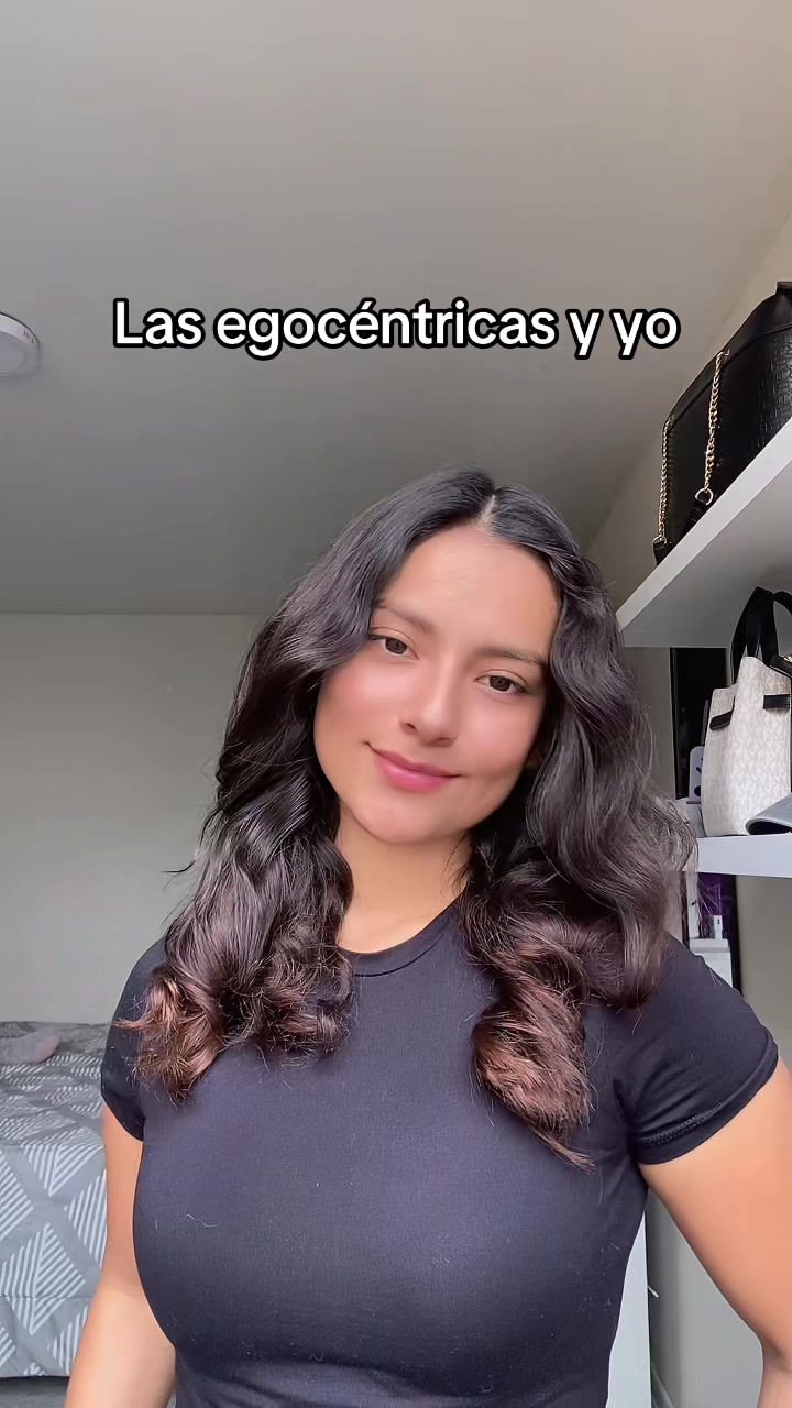 @Hisela0212