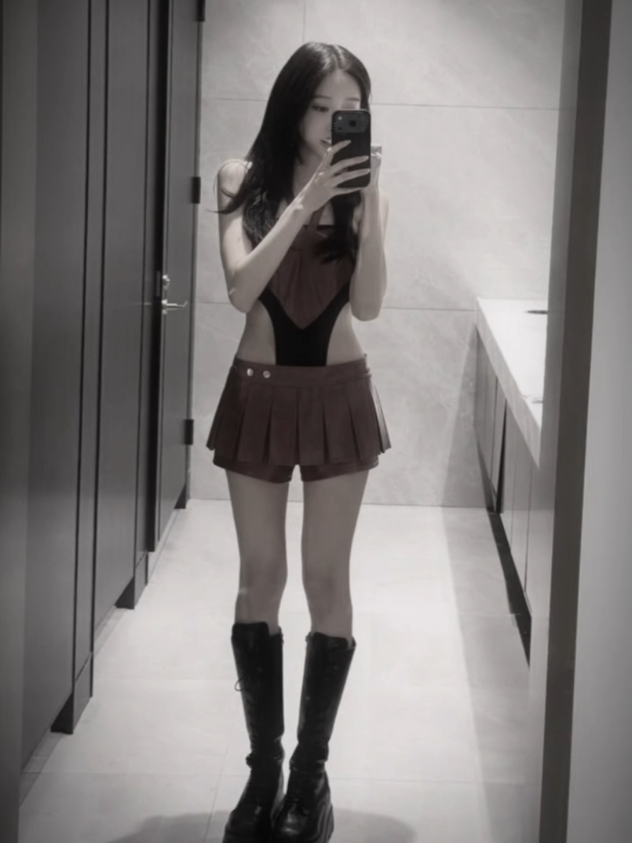 @DeluluDaphné
