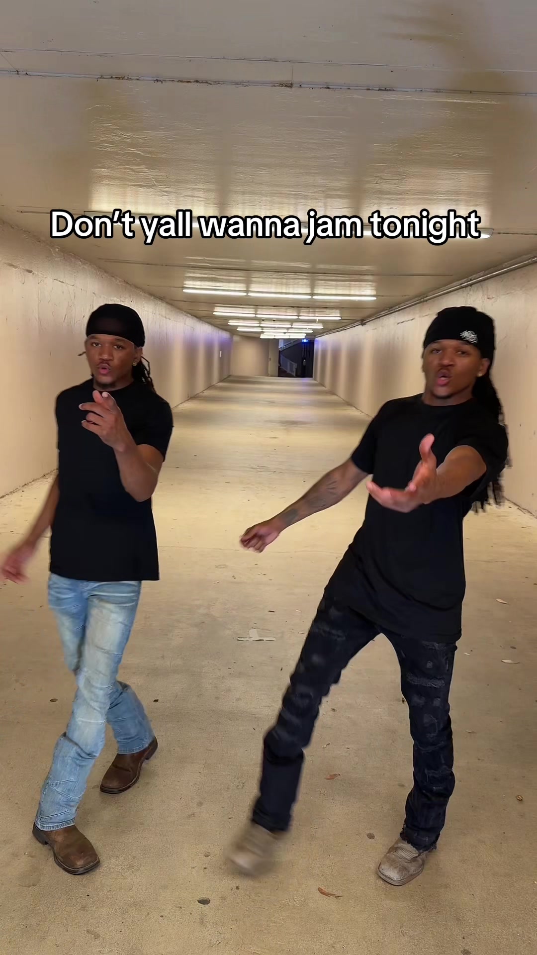 @Ghettotwins_
