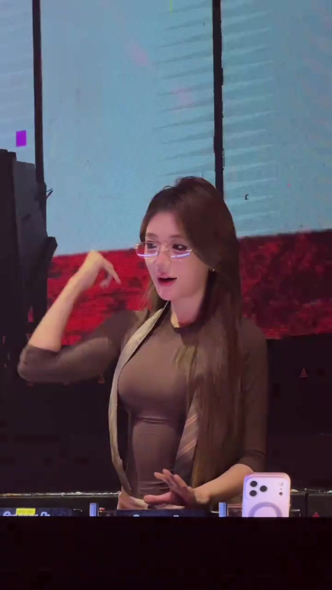 @Clipbarsan