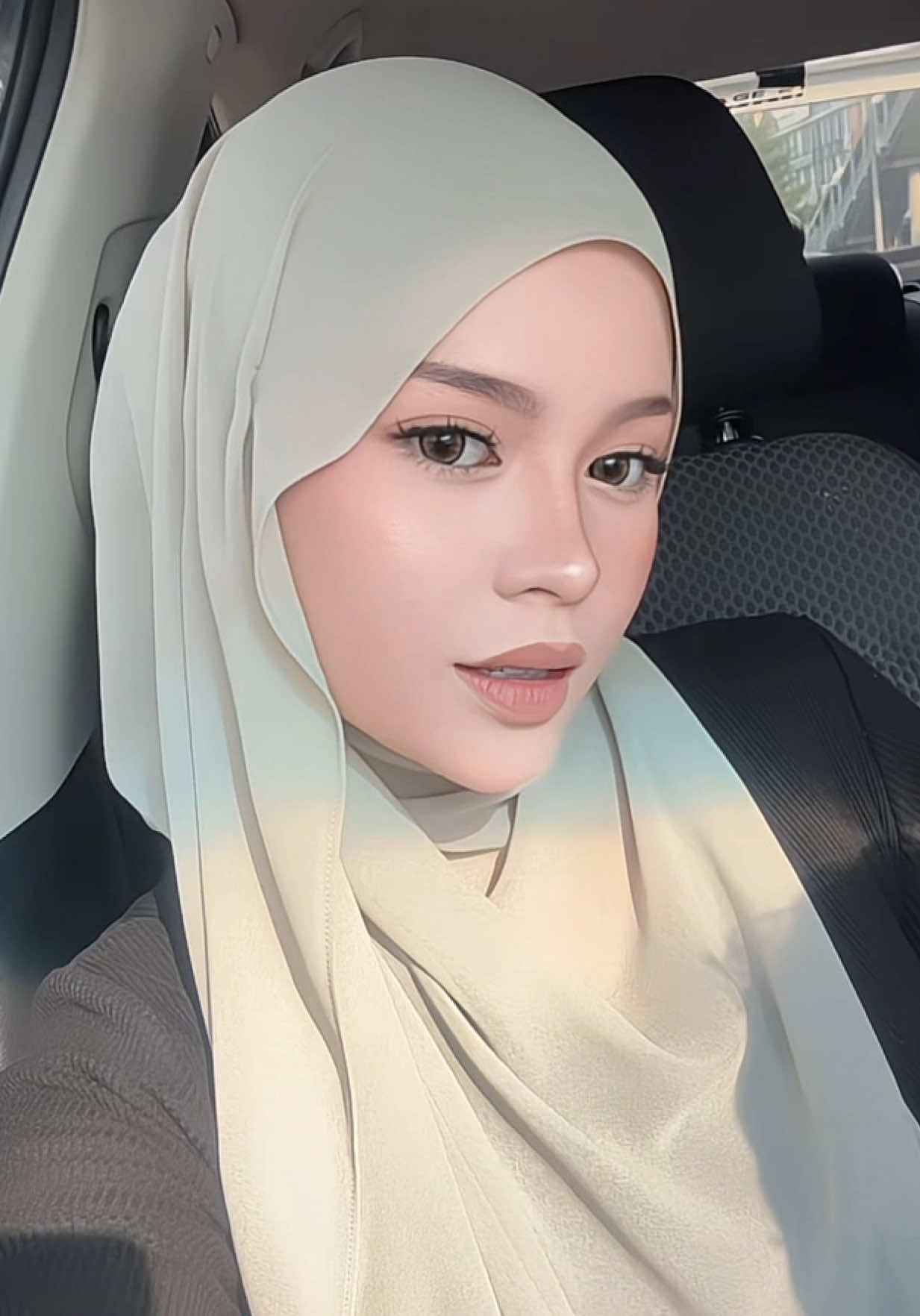 @Adilahzq