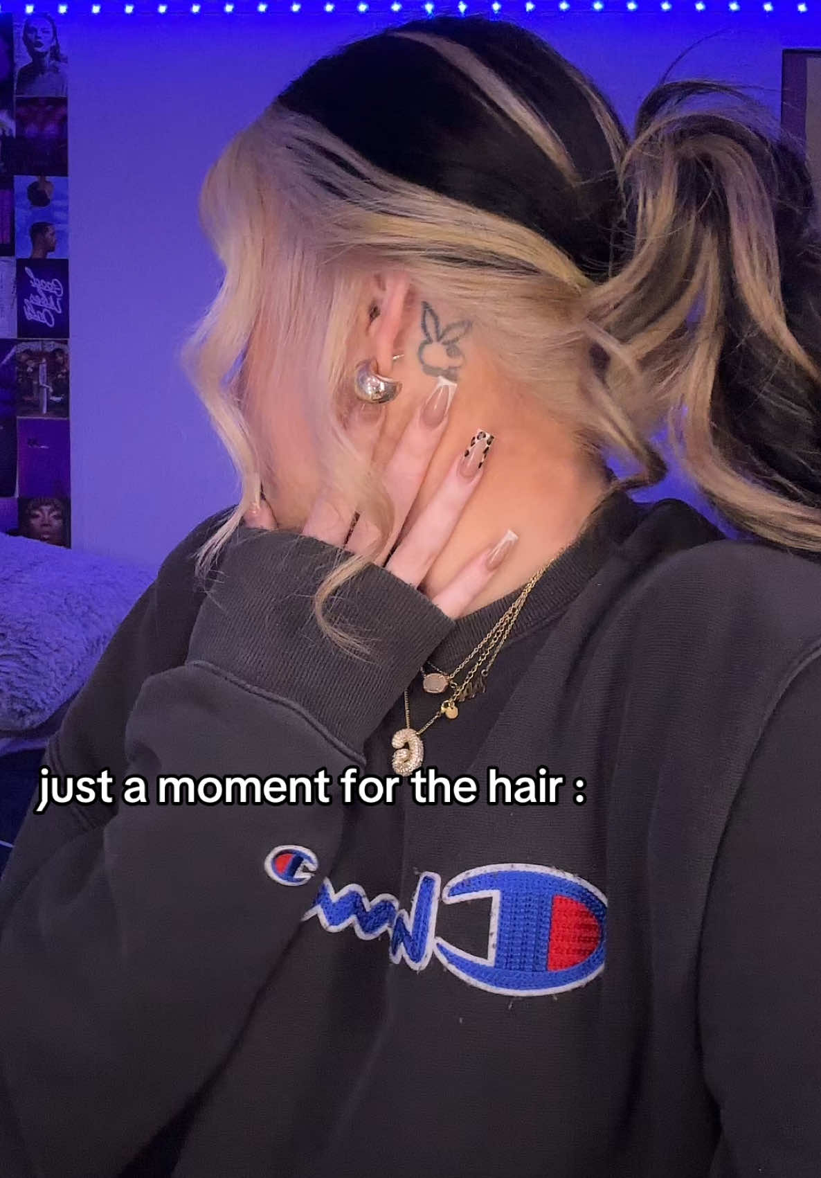 @𝑔 𝒽𝑒𝓃𝒹𝓇𝒾𝓍 🖤