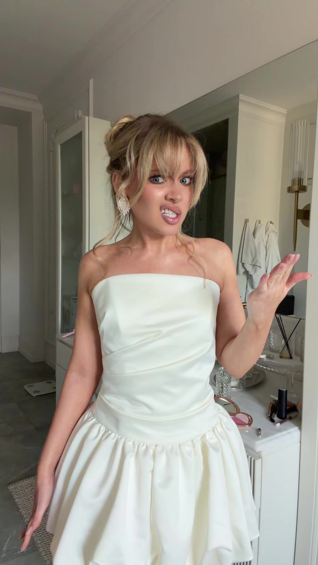 @Pollinasha