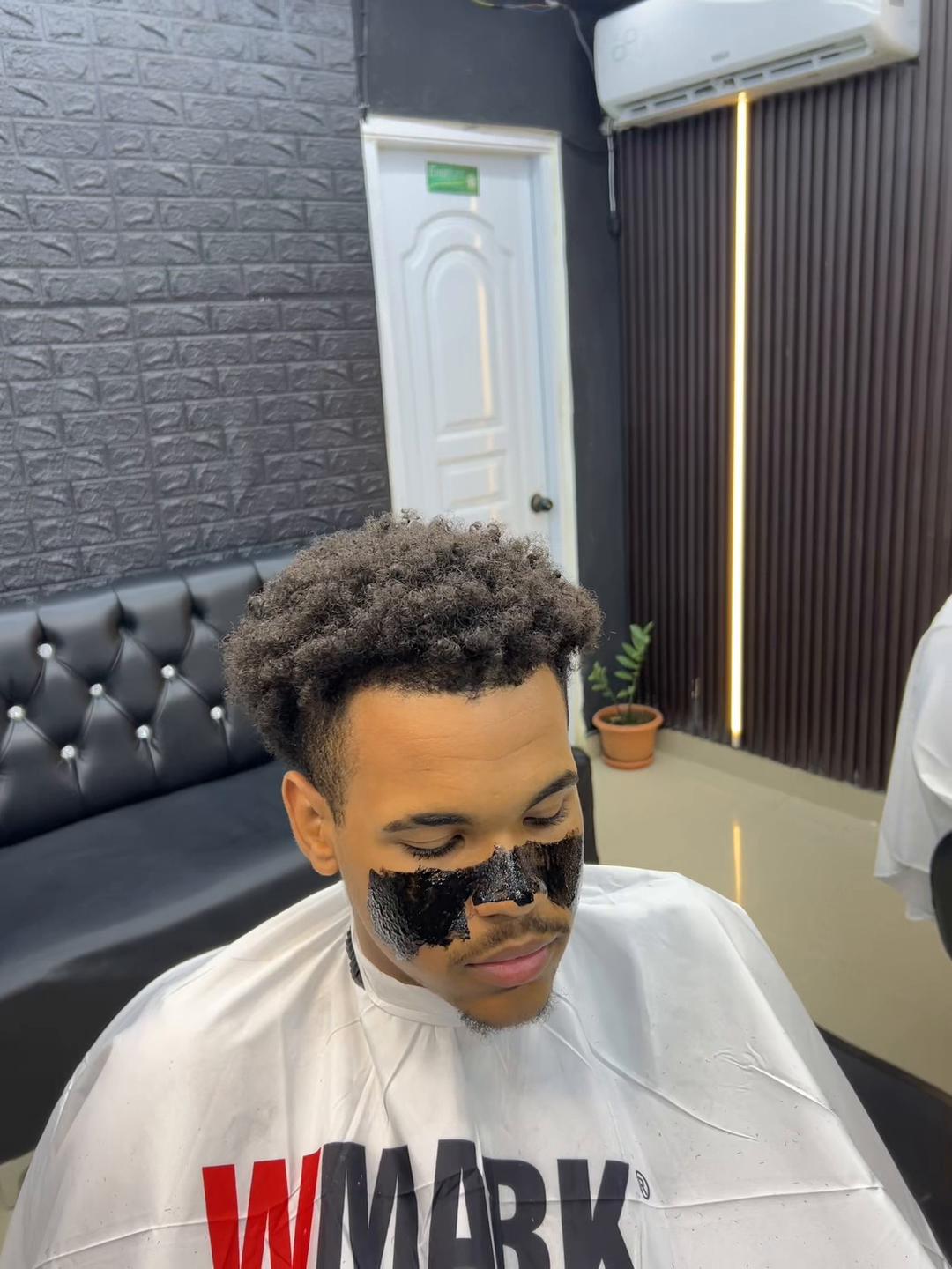 @Eliasnob0a