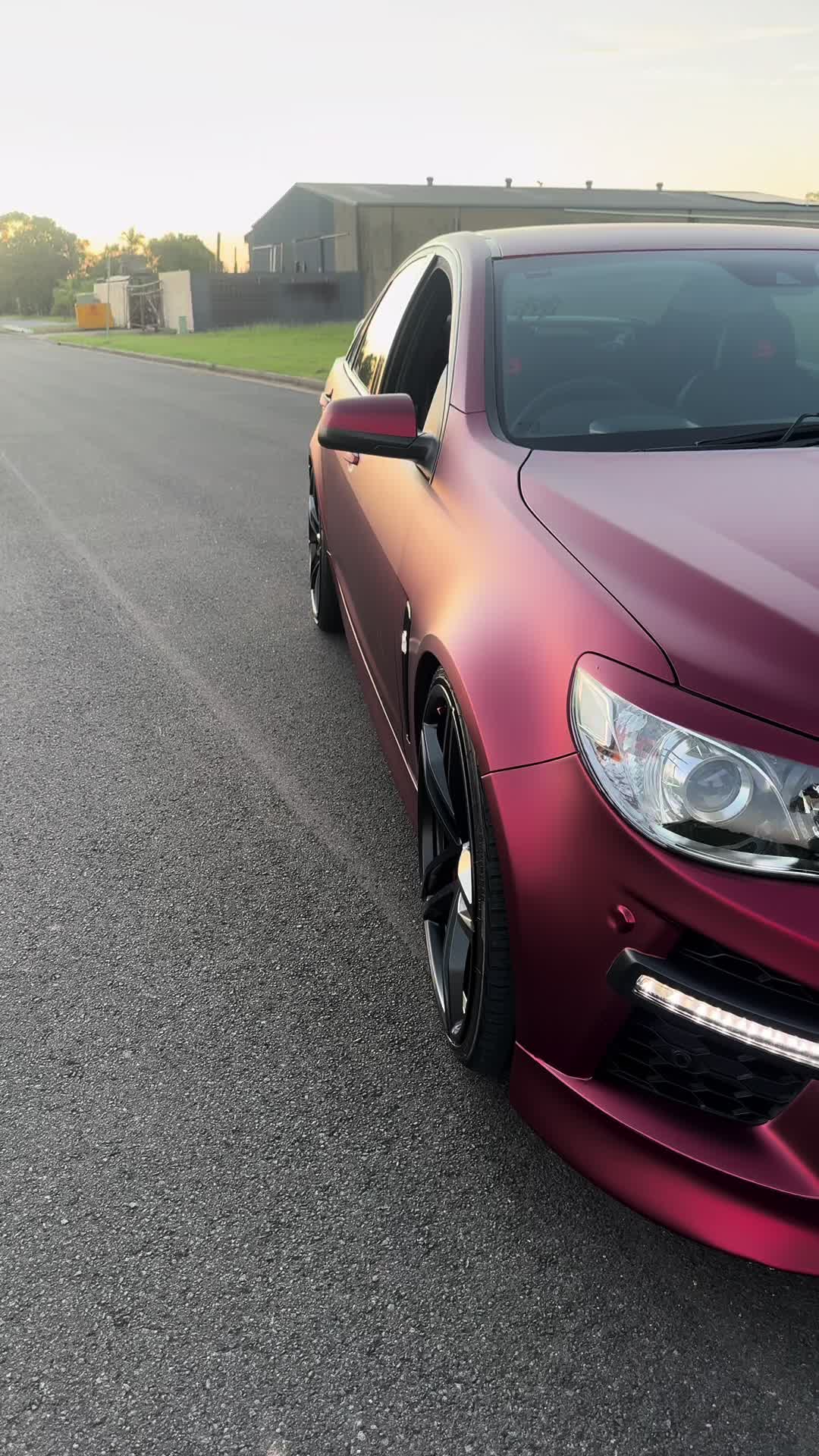 @HUSSLA