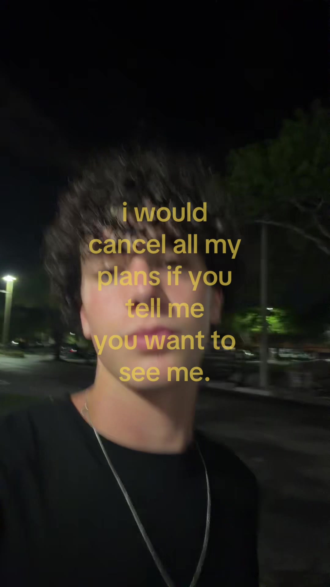 @⃟