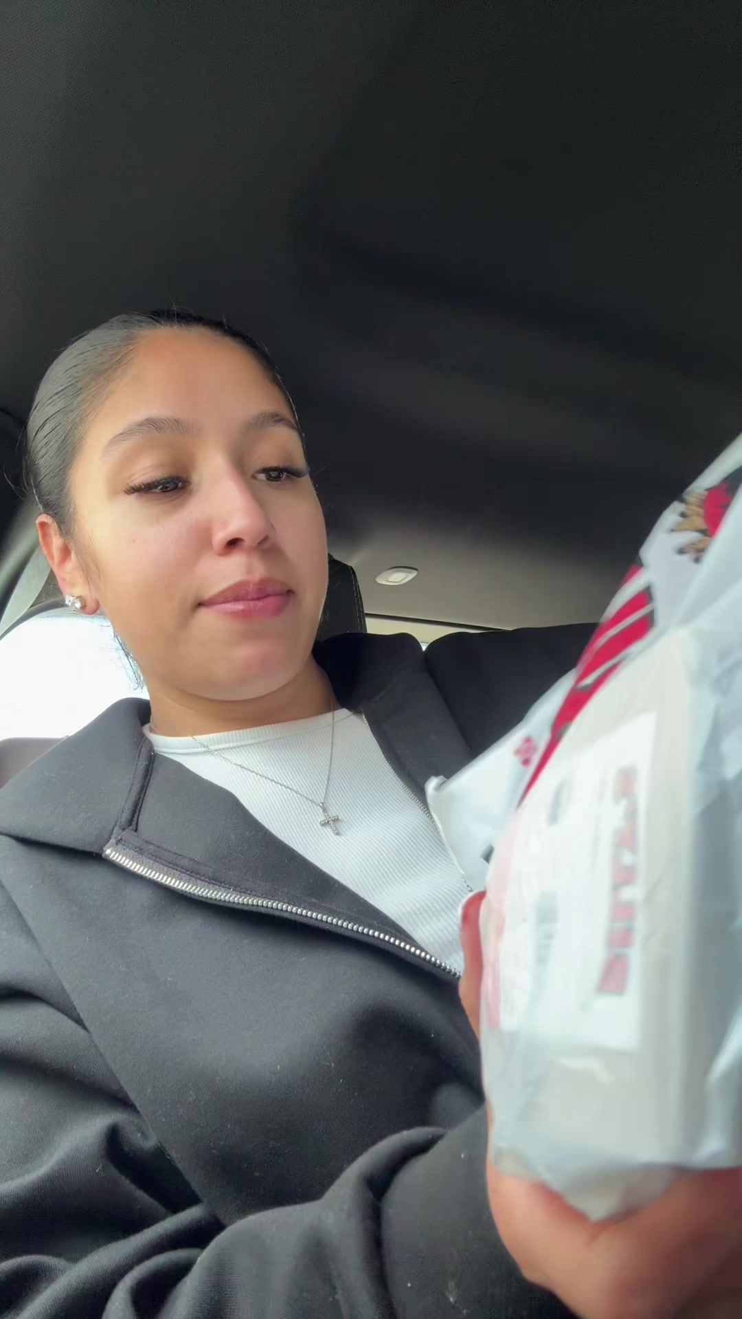 @Lala