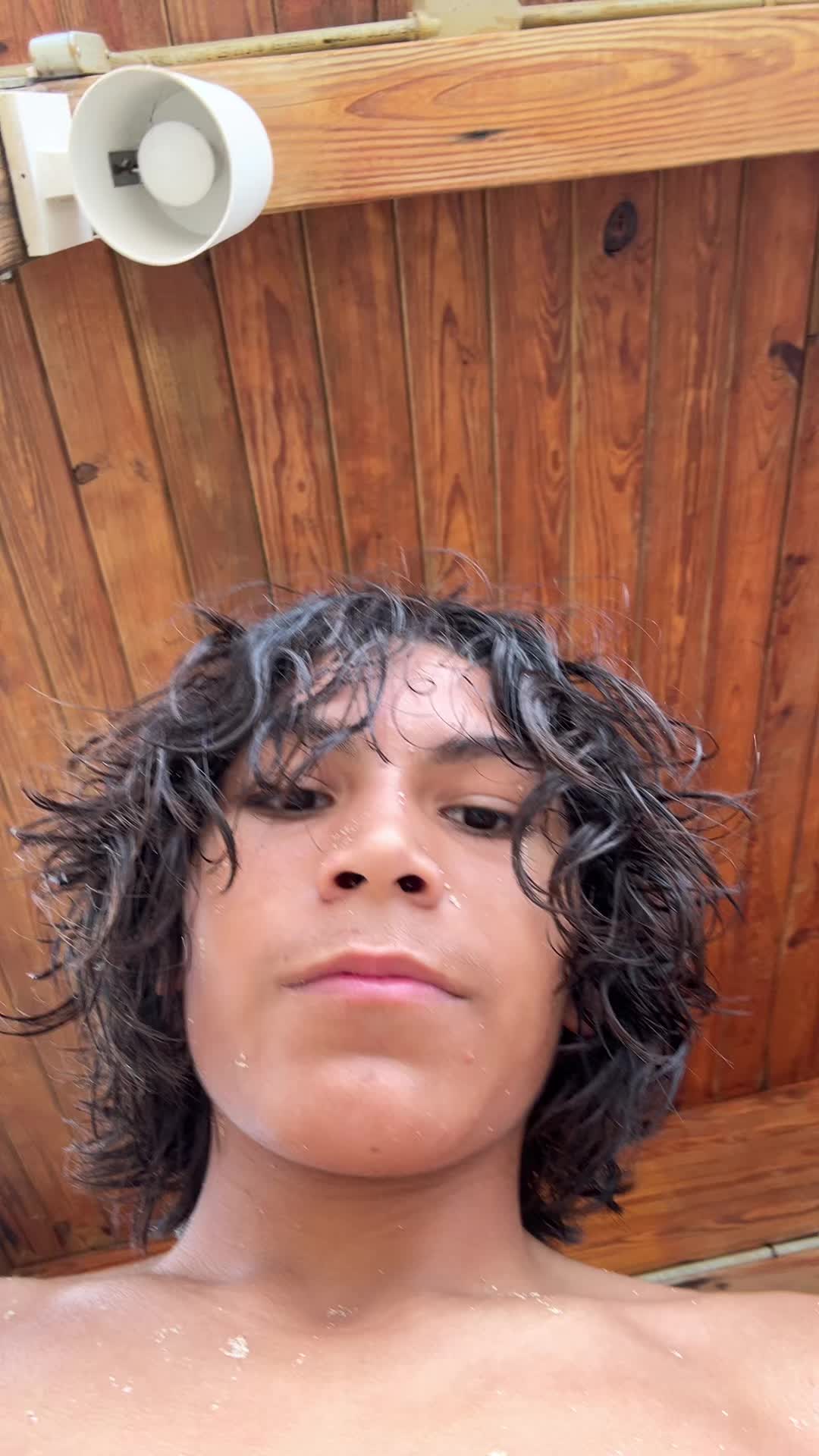 @Buttnugget