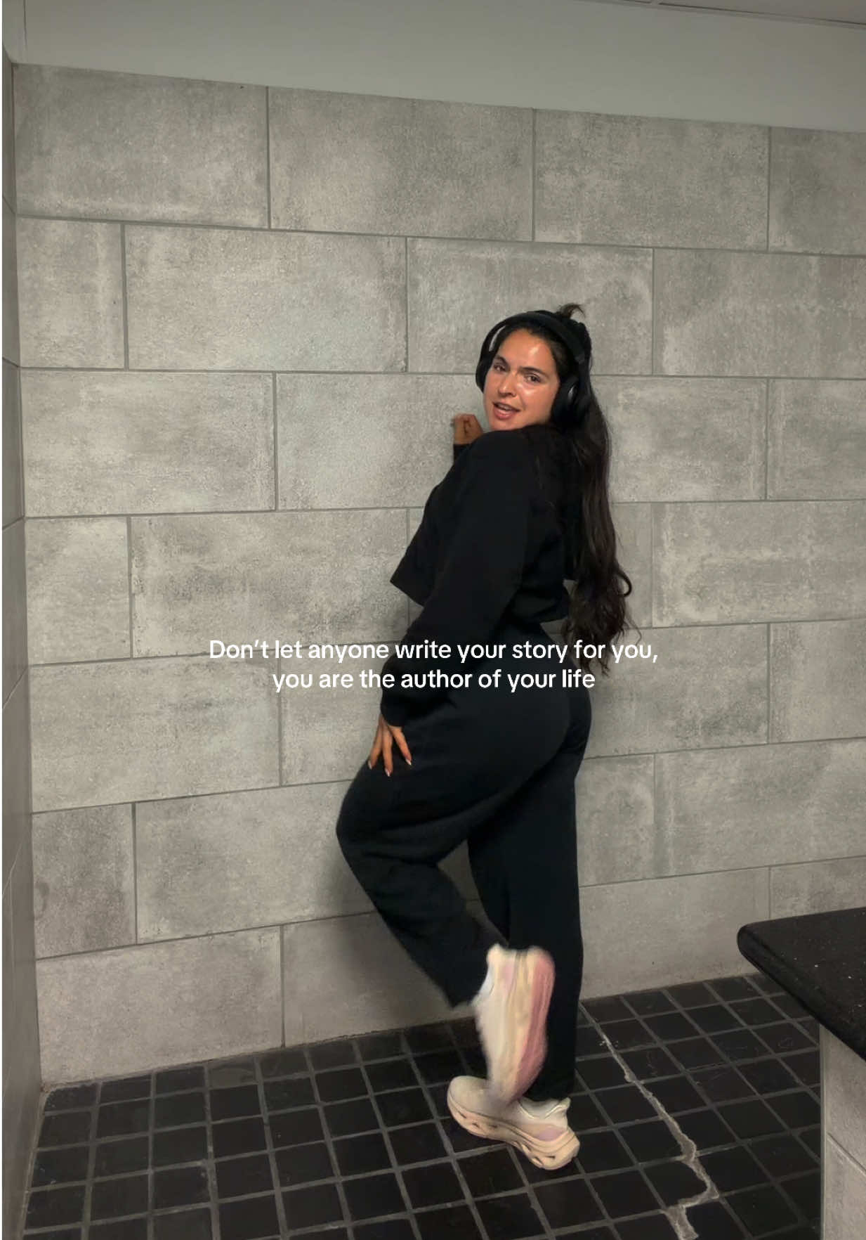 @GLORY YOAKUM | IFBB PRO🌐