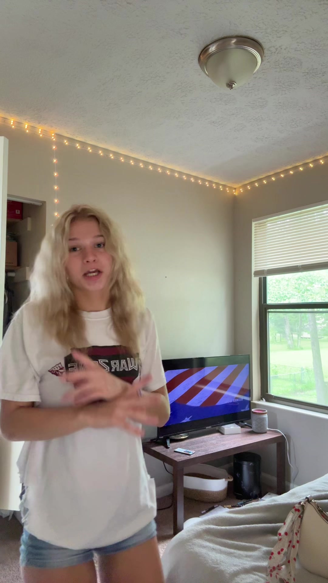 @comehelpabby