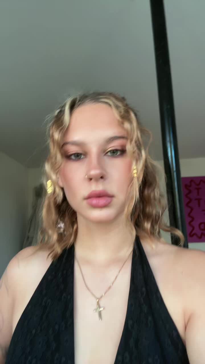 @Emi