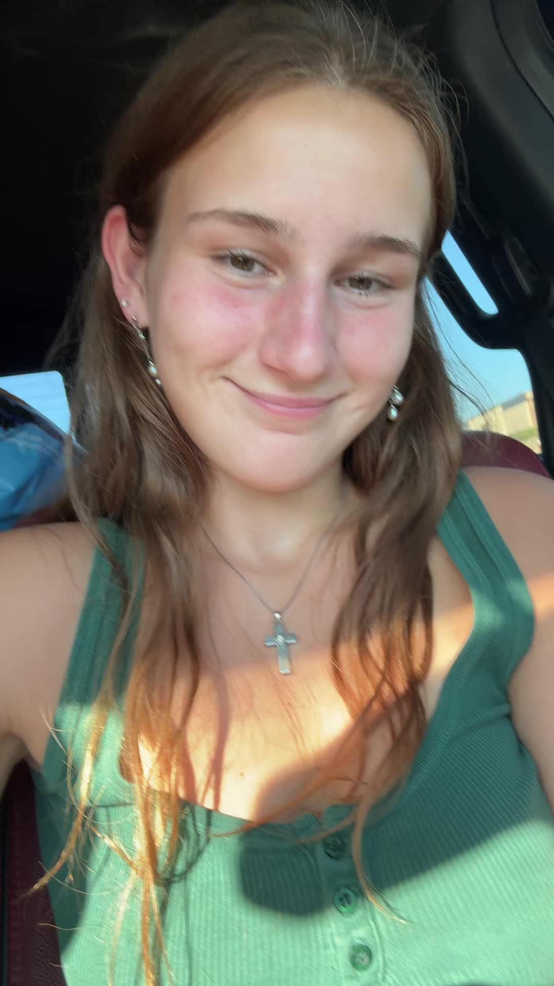 @izzizucaro77