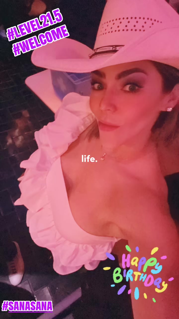 @carlacontreras.mx