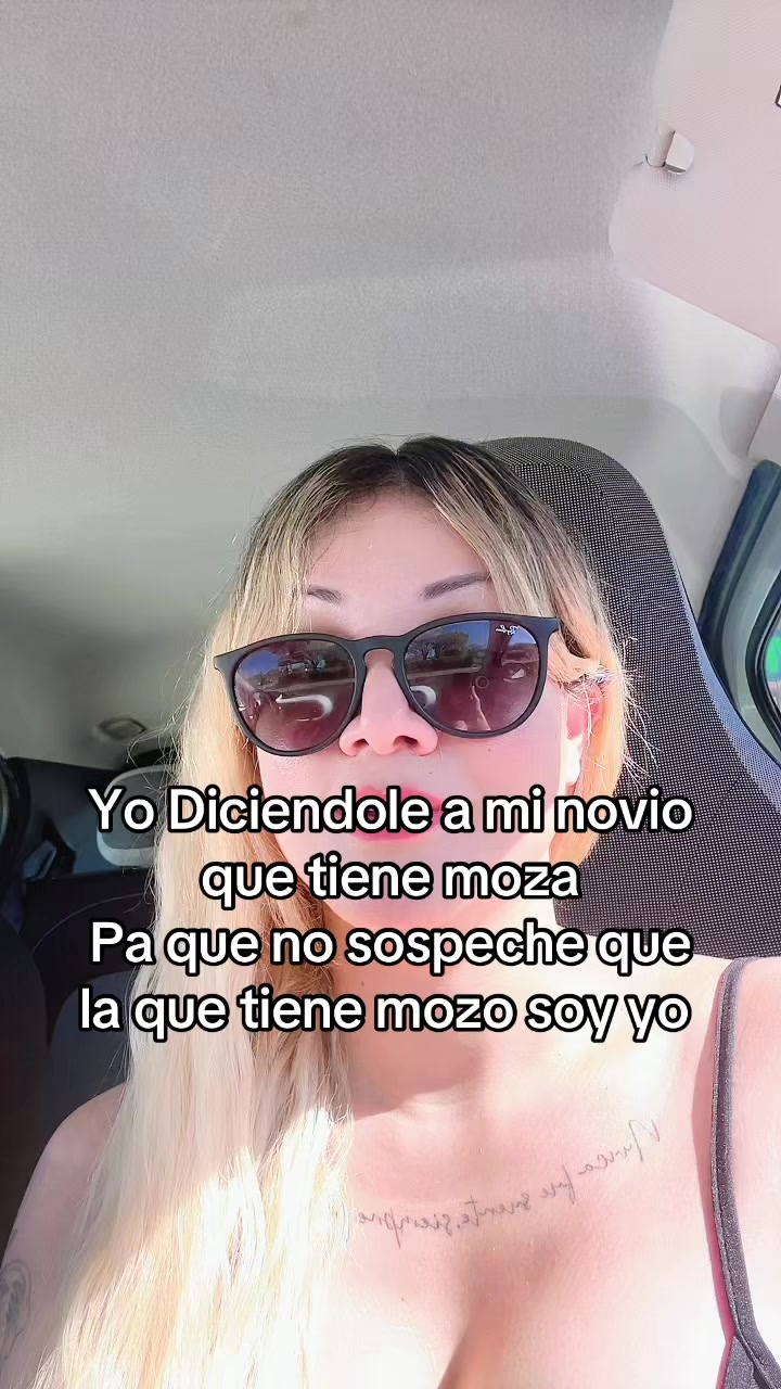 @Luz Torres Instagram @Lupytd