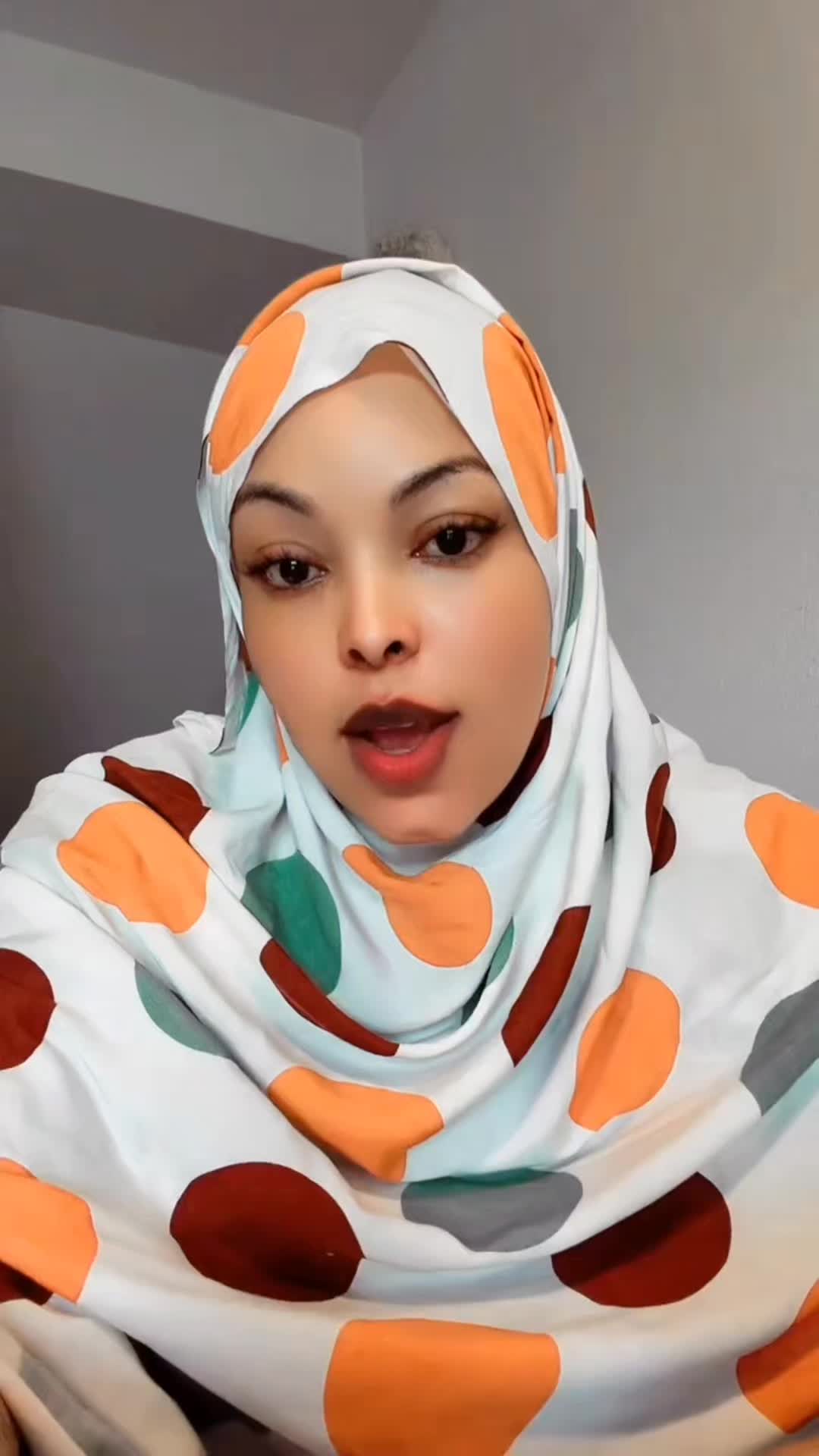 @Amina Awad