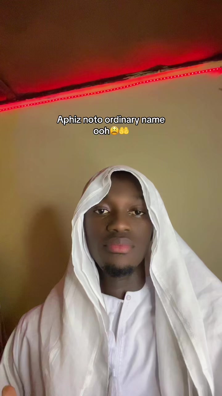@KING OF COMPOSURE🤴