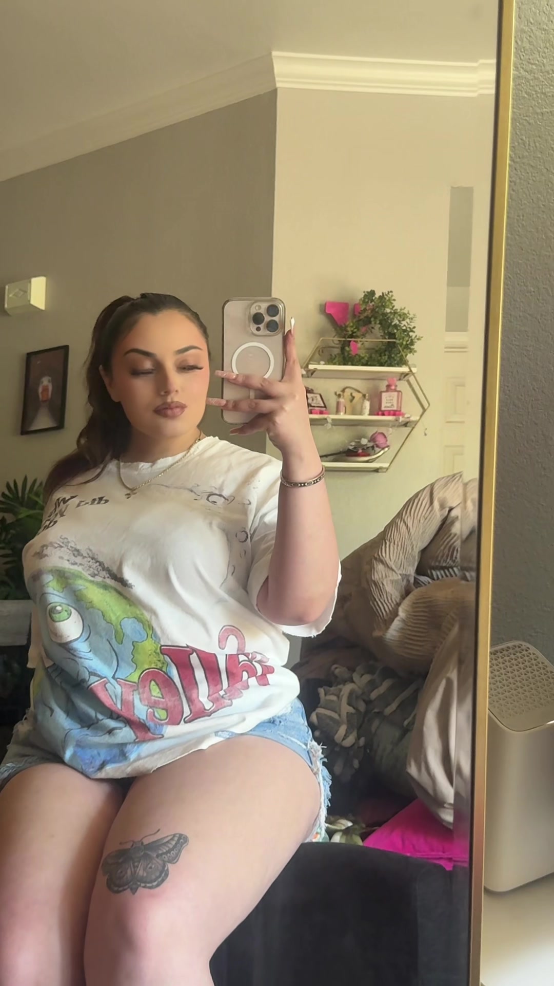 @chichi 𖣂
