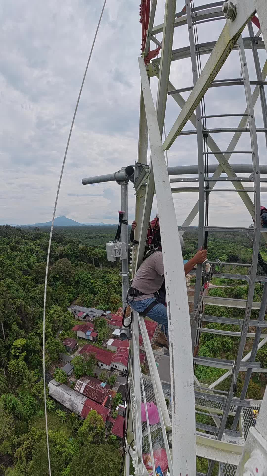 @Budak Tower 🗼