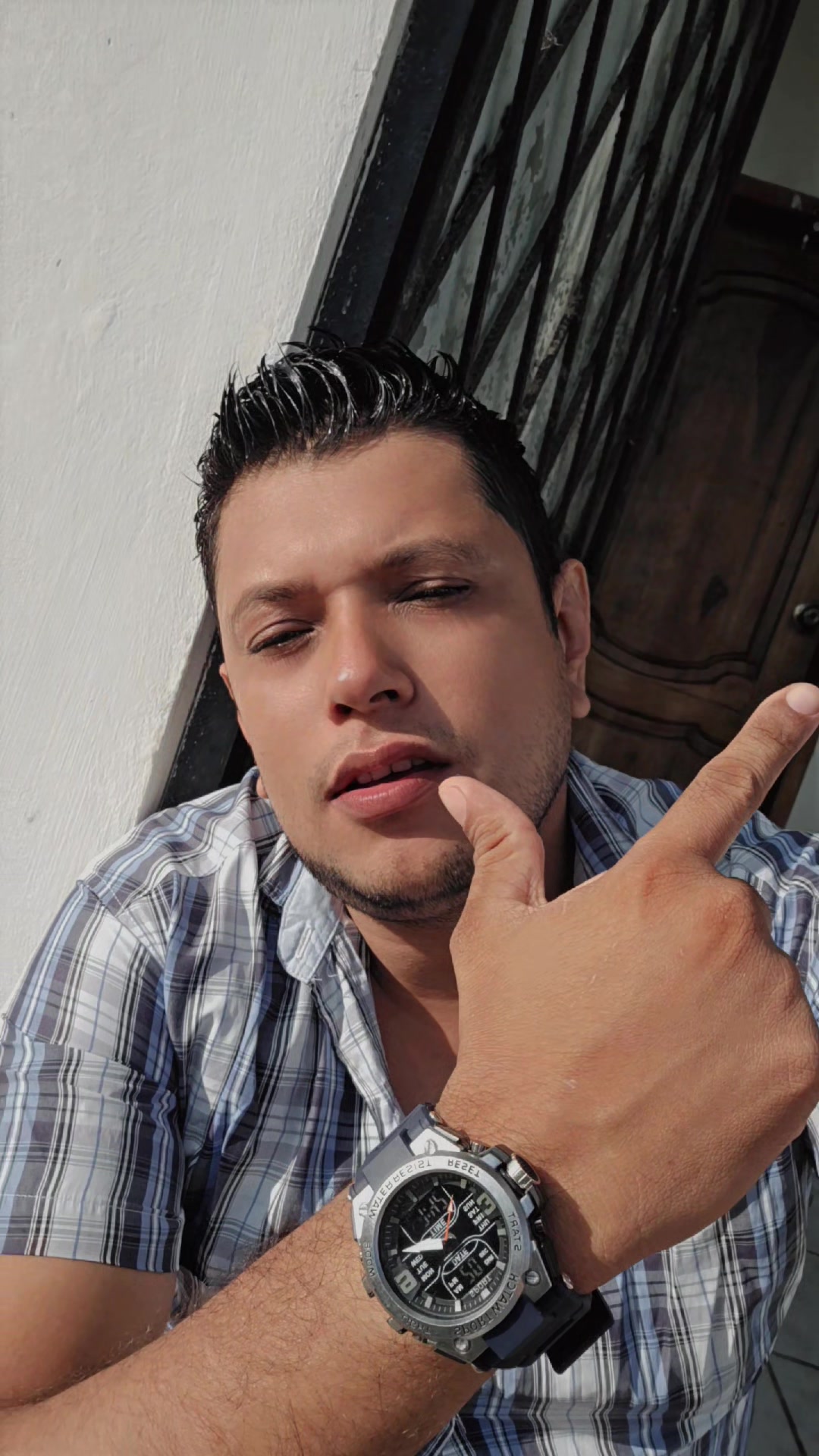@Iv&aacute;n Moreira