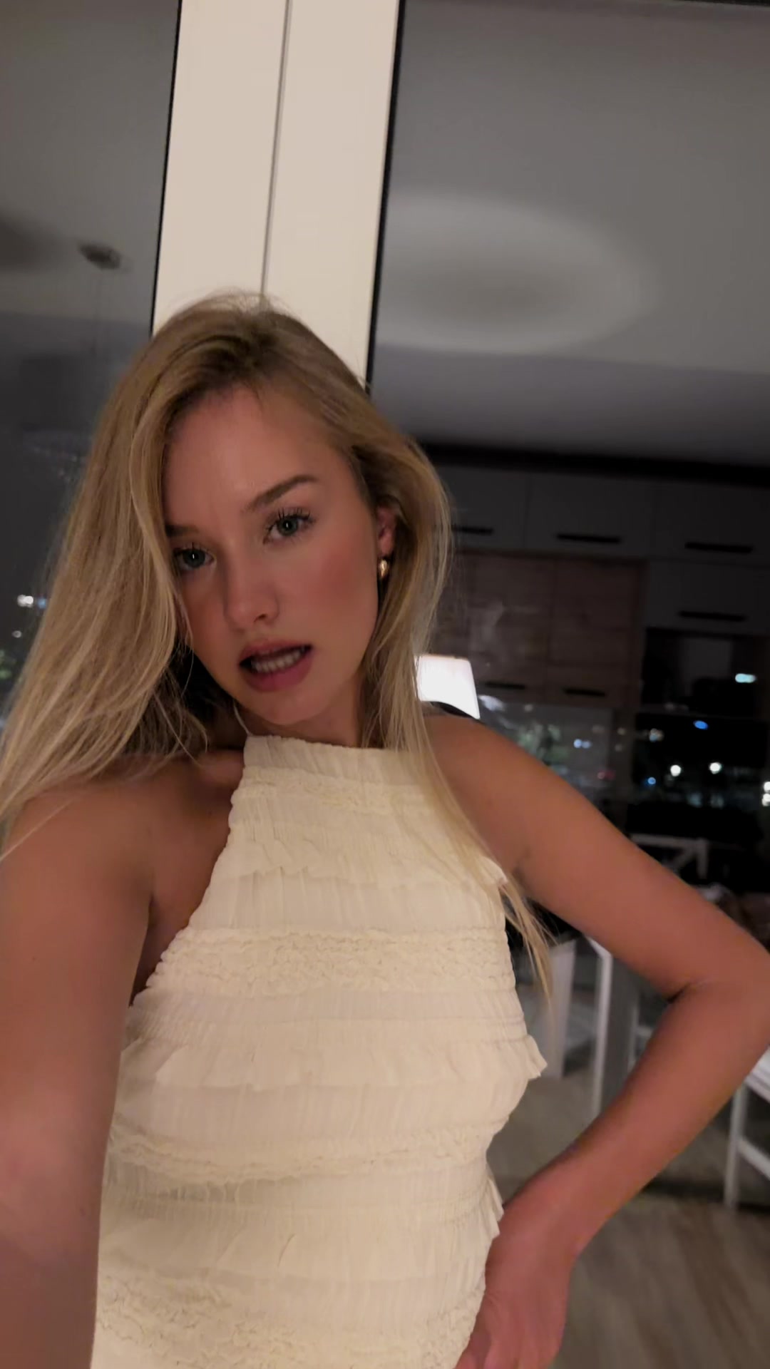 @Victoria1996