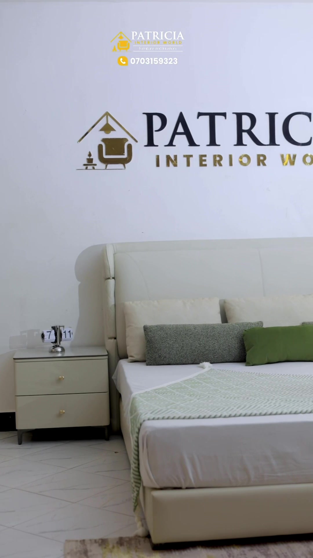 @Patriciaz interior world