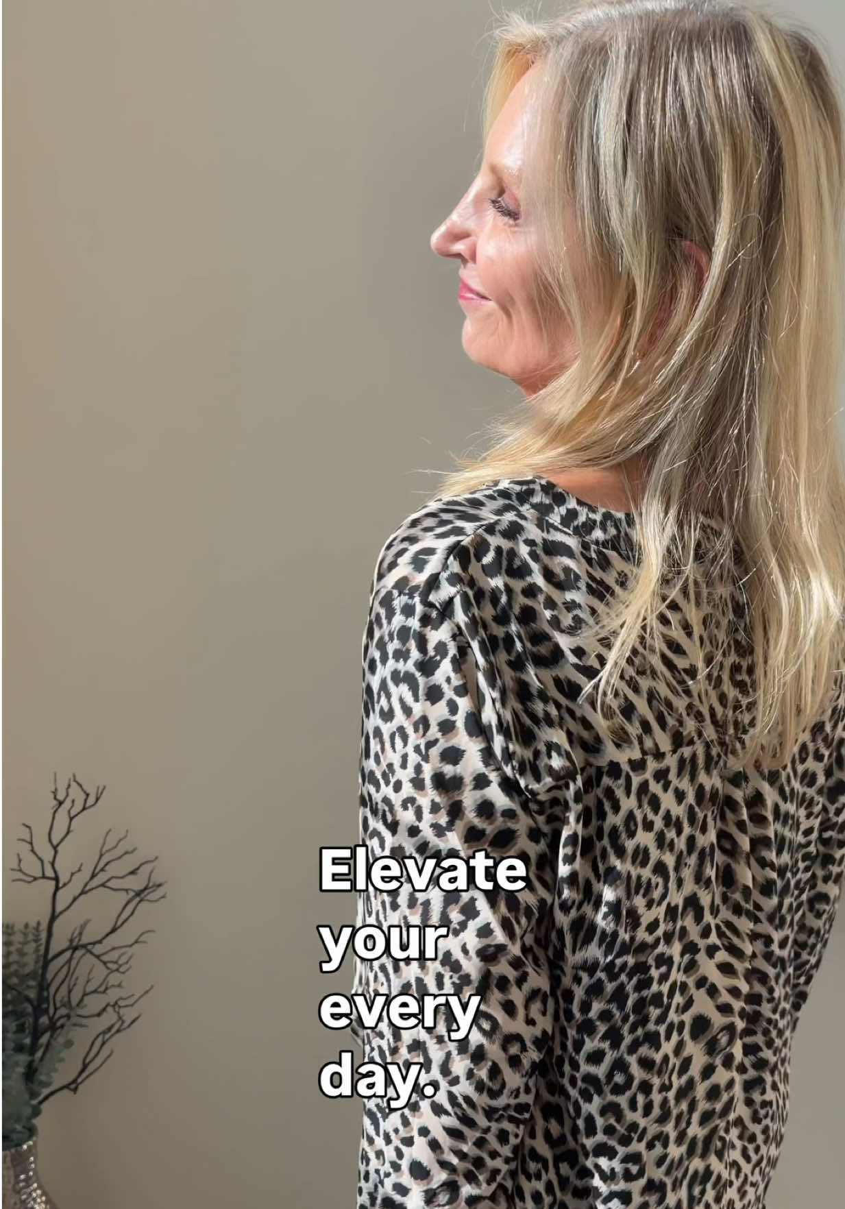 @Linda Montavon | Beauty 50+