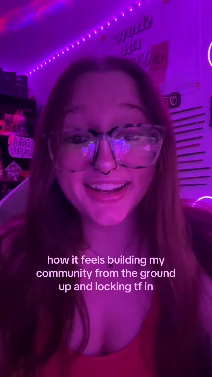 @halesbalesgames | Twitch 𐙚 ̊