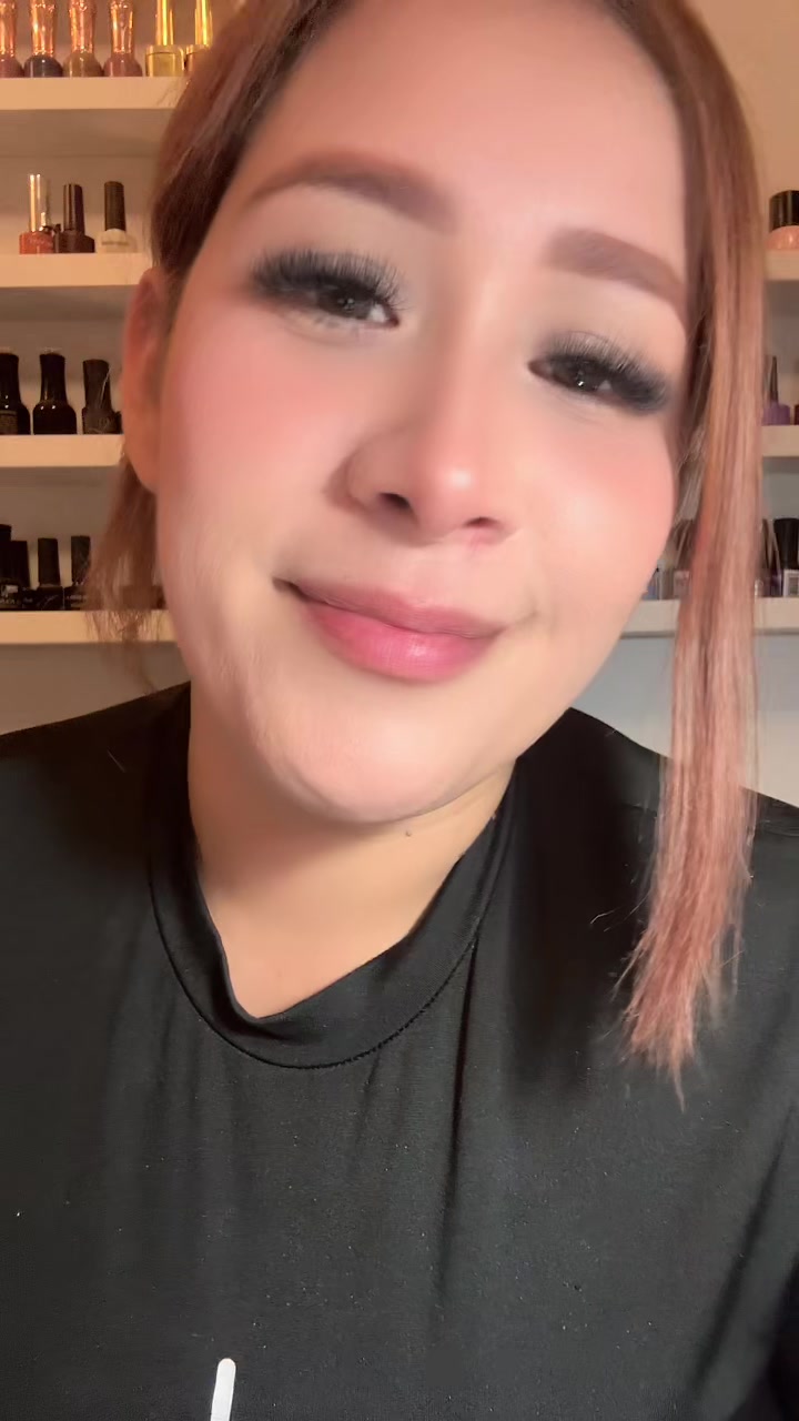 @Bella