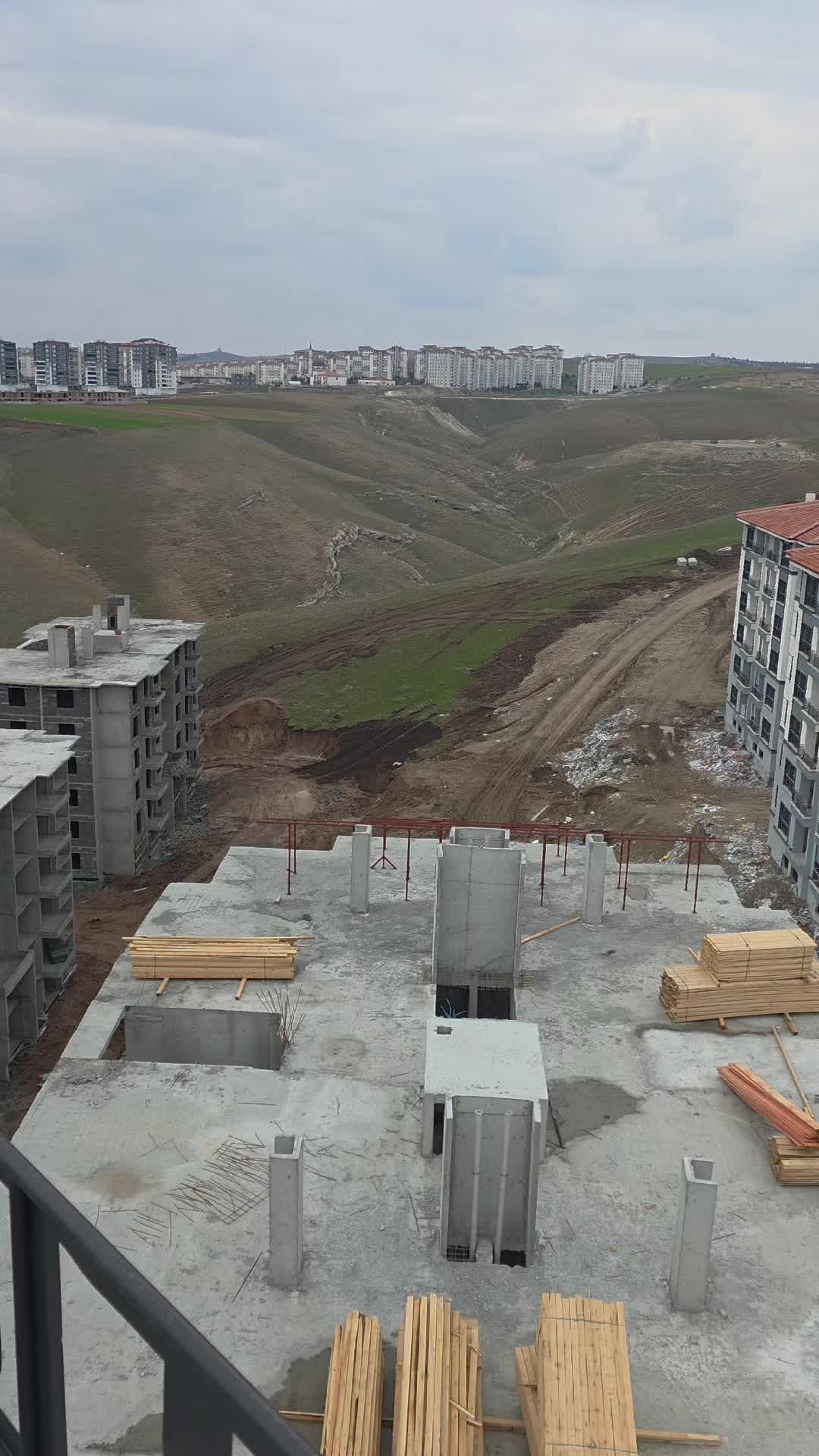 @Nesim Erkarakoç