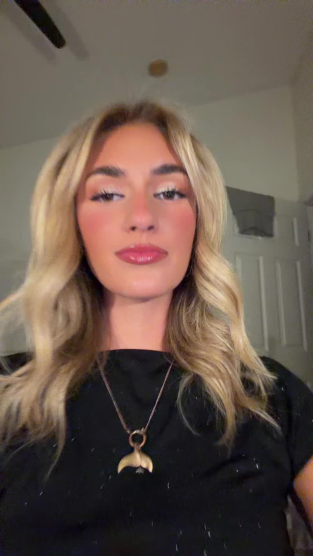 @Alyssa Jo 🪽