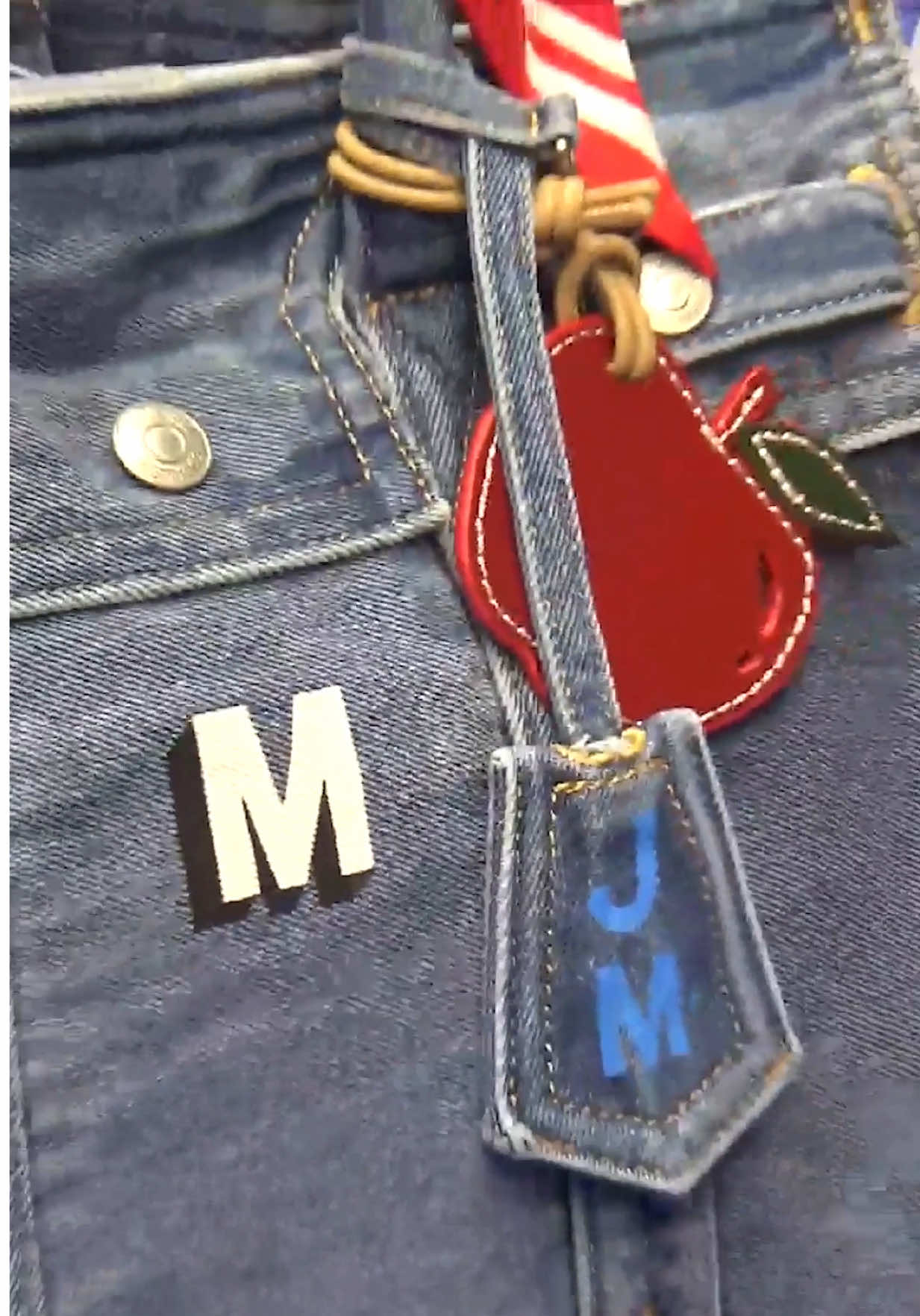 @Gap