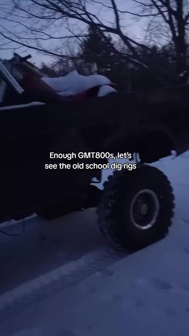 @wyattcurit